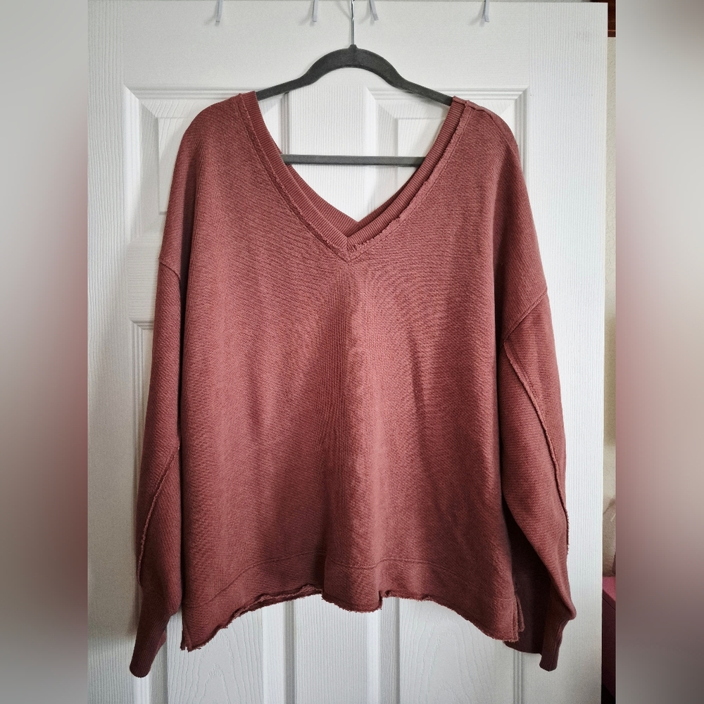 American Eagle Outfitters V-Neck Sweater - Rust